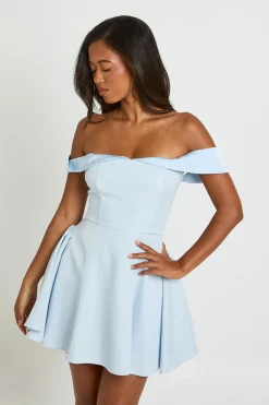 Robe Patineuse Cintrée À Encolure Bardot Cœur