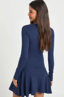 boohoo Robe Patineuse Côtelée à Ourlet Asymétrique<Femme Robes Patineuses|Robes À Manches Longues