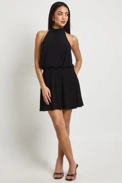 Robe Patineuse Dos Nu Col Licou En Tissu Fluide