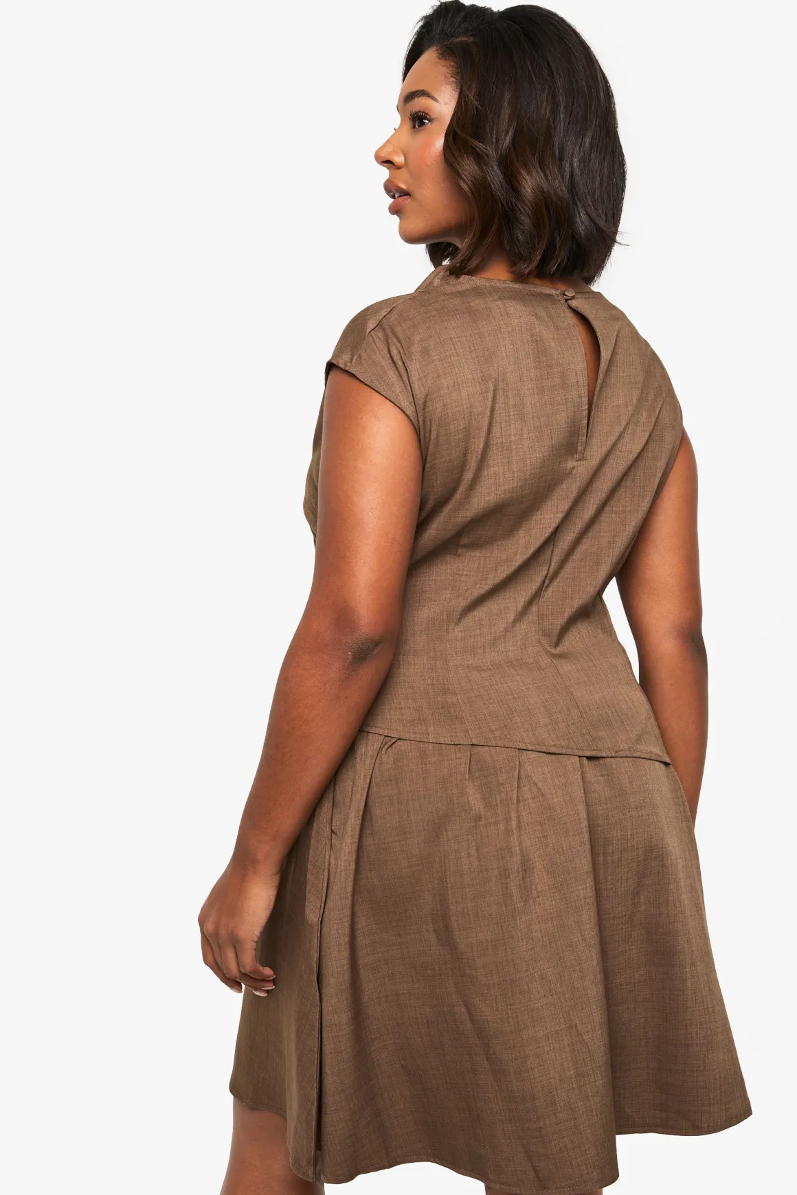 Robe patineuse à double couche et épaules froncées Plus