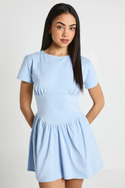 boohoo Robe Patineuse En Coton À Taille Cintrée Et Manches Courtes<Femme Robes Patineuses|Robes