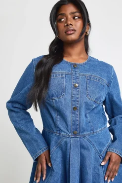 boohoo Robe Patineuse en Denim avec Boutons Grande Taille<Femme Denim|Denim