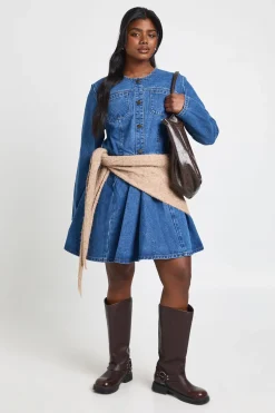 boohoo Robe Patineuse en Denim avec Boutons Grande Taille<Femme Denim|Denim