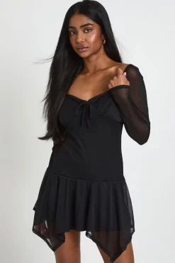 Robe Patineuse En Mesh À Encolure Carrée Et Ourlet À Volants