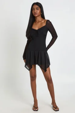 Robe Patineuse En Mesh À Encolure Carrée Et Ourlet À Volants