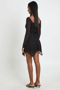 Robe Patineuse En Mesh À Encolure Carrée Et Ourlet À Volants