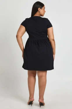 Robe Patineuse Grande Taille En Coton Avec Taille Cintrée Et Manches Courtes