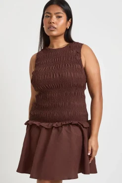 boohoo Robe Patineuse Grande Taille Col Nageur À Fronces<Femme Looks Chocolat|Robes Patineuses