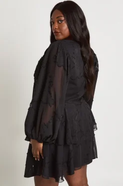 Robe Patineuse Grande Taille À Motif Floral Dévoré Avec Manches Bouffantes Et Ourlet À Volants