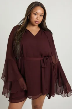 boohoo Robe Patineuse Grande Taille à Manches Évasées en Mousseline<Femme Looks Chocolat|Robes Mi-Longues