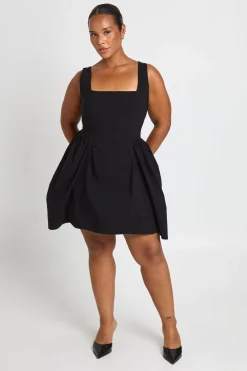 Robe Patineuse Grande Taille À Encolure Carrée Froncée