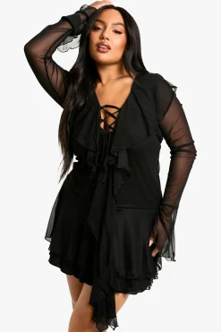 boohoo Robe patineuse grande taille en mesh, à volants et lacets<Femme Satin Et Dentelle|Robes Patineuses