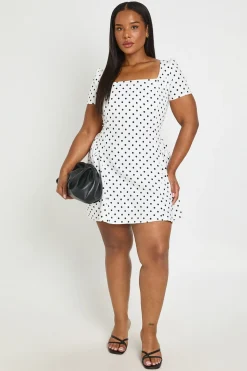 boohoo Robe Patineuse Grande Taille À Manches Bouffantes Et Pois<Femme Pois|Tons Neutres