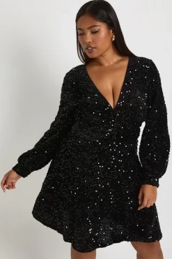 Robe patineuse grande taille à encolure en V en velours et ornée de sequins