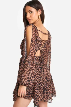 Robe patineuse à imprimé léopard et dentelle