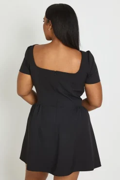 boohoo Robe Patineuse À Manches Bouffantes Grande Taille<Femme Robes Patineuses|Robes
