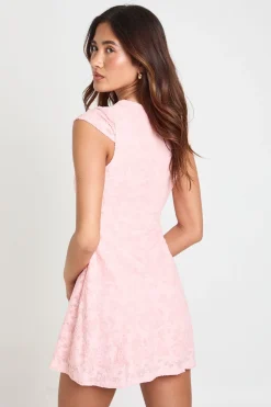 boohoo Robe Patineuse À Manches Courtes Et Motif Floral Dévoré<Femme Robes Patineuses|Robes