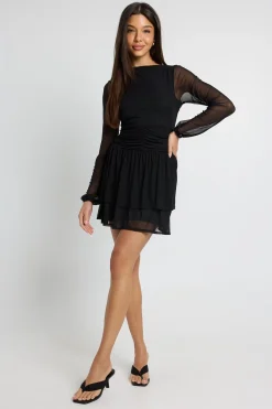 Robe Patineuse À Manches Longues En Mesh Et Taille Froncée