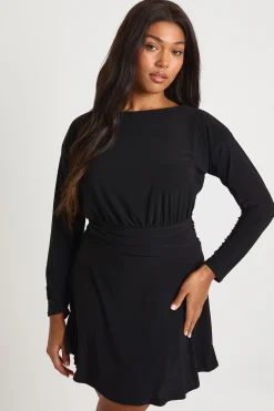 Robe patineuse à manches longues avec panneau latéral à taille froncée