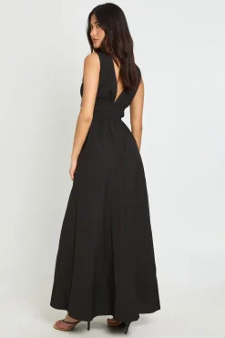 Robe Patineuse Maxi À Décolleté Plongeant En V Avec Nœud Devant