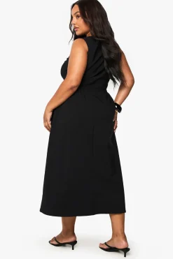 boohoo Robe patineuse midaxi boutonnée en grandes tailles<Femme Toutes Les Robes|Robes Patineuses