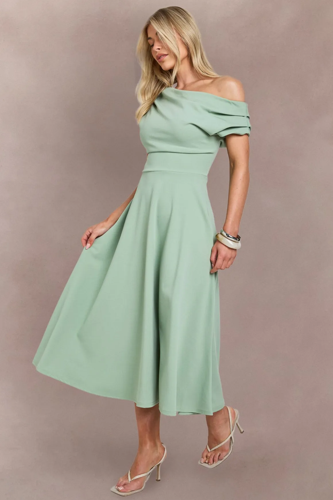 Robe Patineuse Midi Asymétrique En Crêpe