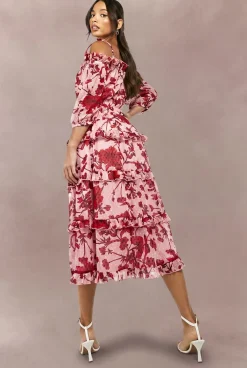 boohoo Robe Patineuse Midi Étagée À Épaules Dénudées En Dobby Fleuri Tall<Femme Robes Mi-Longues|Robes