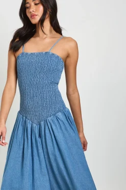 Robe Patineuse Mi-longue En Chambray À Corsage Froncé