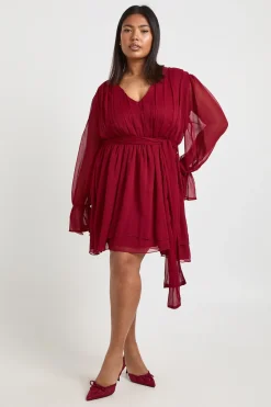 boohoo Robe Patineuse Mini Grande Taille en Mousseline à Manches Bouffantes et Ceinture Nouée<Femme Robes Patineuses|Robes À Manches Longues