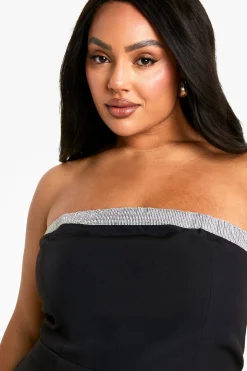 boohoo Robe Patineuse Mini Grande Taille Avec Ornements Strass<Femme Robes Patineuses|Robes