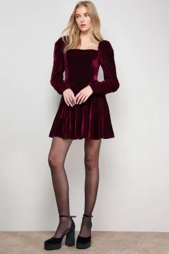 Robe Patineuse Mini à Manches Bouffantes