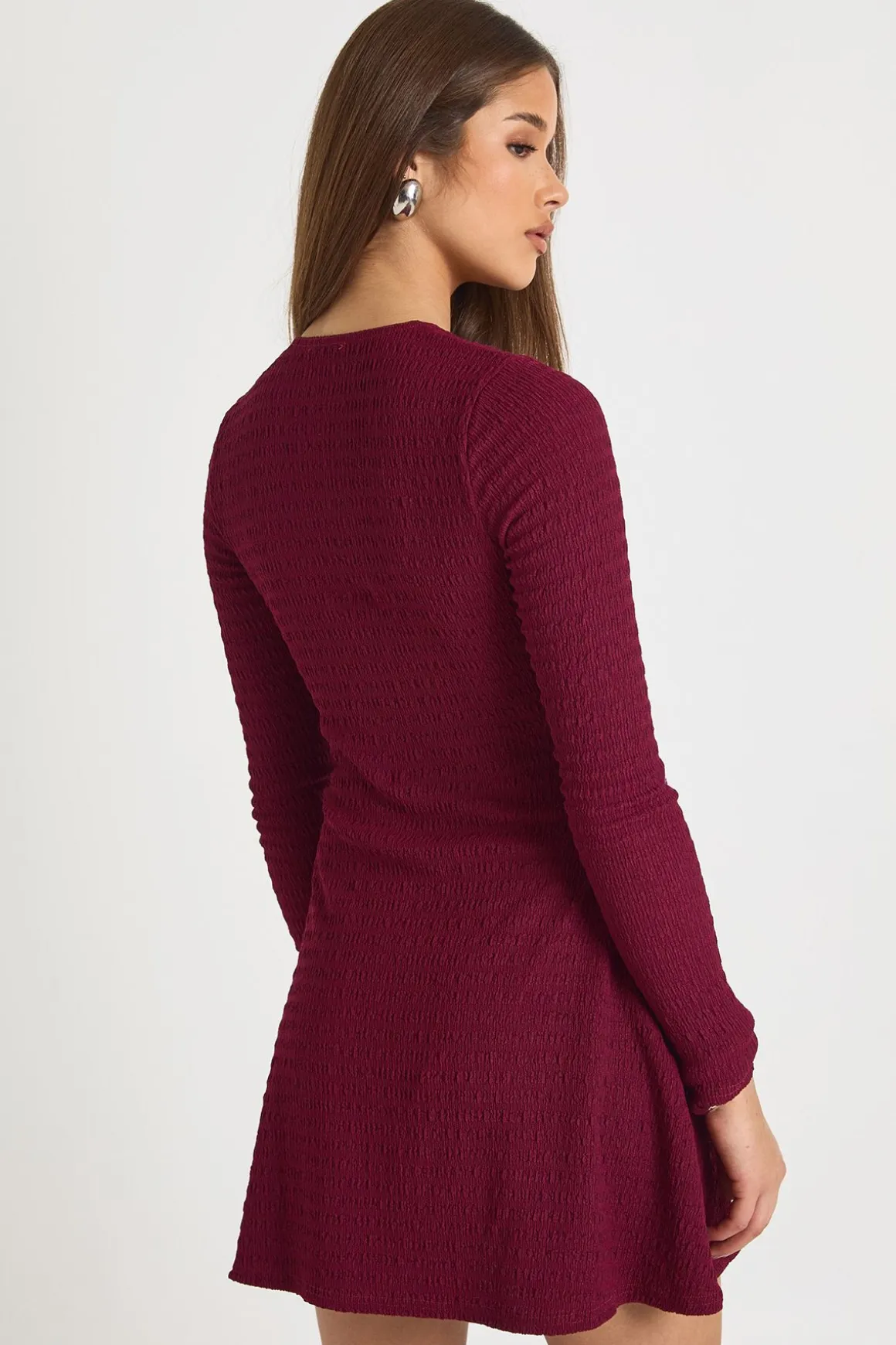 Robe patineuse à nouer à l'avant texturée