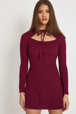 Robe patineuse à nouer à l'avant texturée