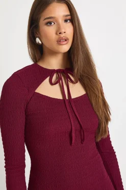 Robe patineuse à nouer à l'avant texturée