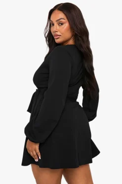 boohoo Robe patineuse Plus à ceinture nouable<Femme Robes Patineuses|Robes À Manches Longues