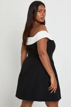 Robe patineuse structurée Plus Bardot