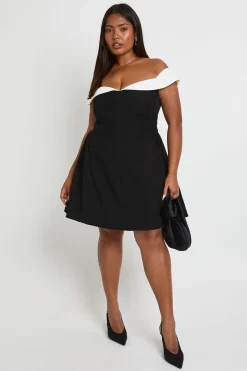 Robe patineuse structurée Plus Bardot