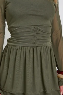 boohoo Robe Patineuse À Taille Froncée Et Manches Longues En Mesh<Femme Robes Patineuses|Robes À Manches Longues