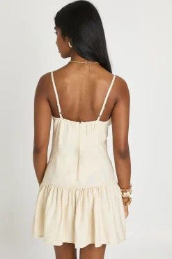 Robe Patineuse Texturée Tissée À Buste Froncé Et Panneau Taille