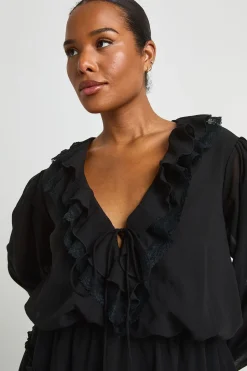 boohoo Robe Patineuse À Volants En Mousseline Grande Taille<Femme Robes Patineuses|Robes À Manches Longues