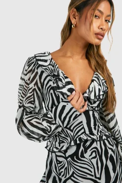 Robe patineuse à volants et imprimé zèbre