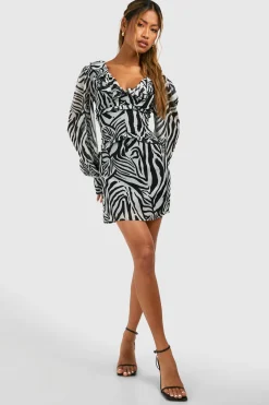 Robe patineuse à volants et imprimé zèbre