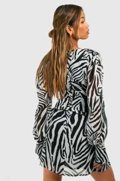 Robe patineuse à volants et imprimé zèbre