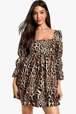 boohoo Robe peignoir léopard à manches bouffantes froncées<Femme Looks Chocolat|Robes Patineuses