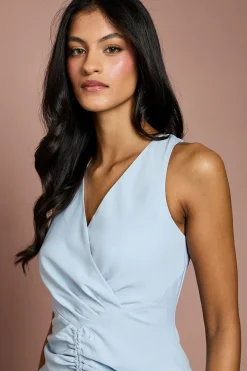 Robe Petite à Col V Froncée