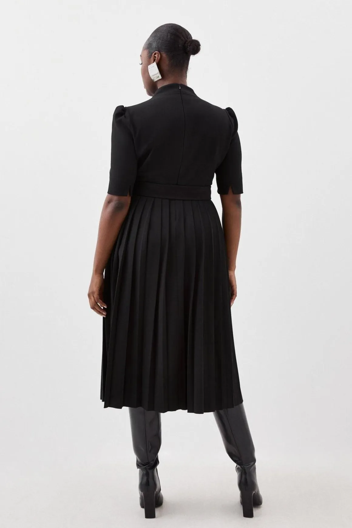 Robe Plus Size Forever en Crêpe Structurée et Plissée