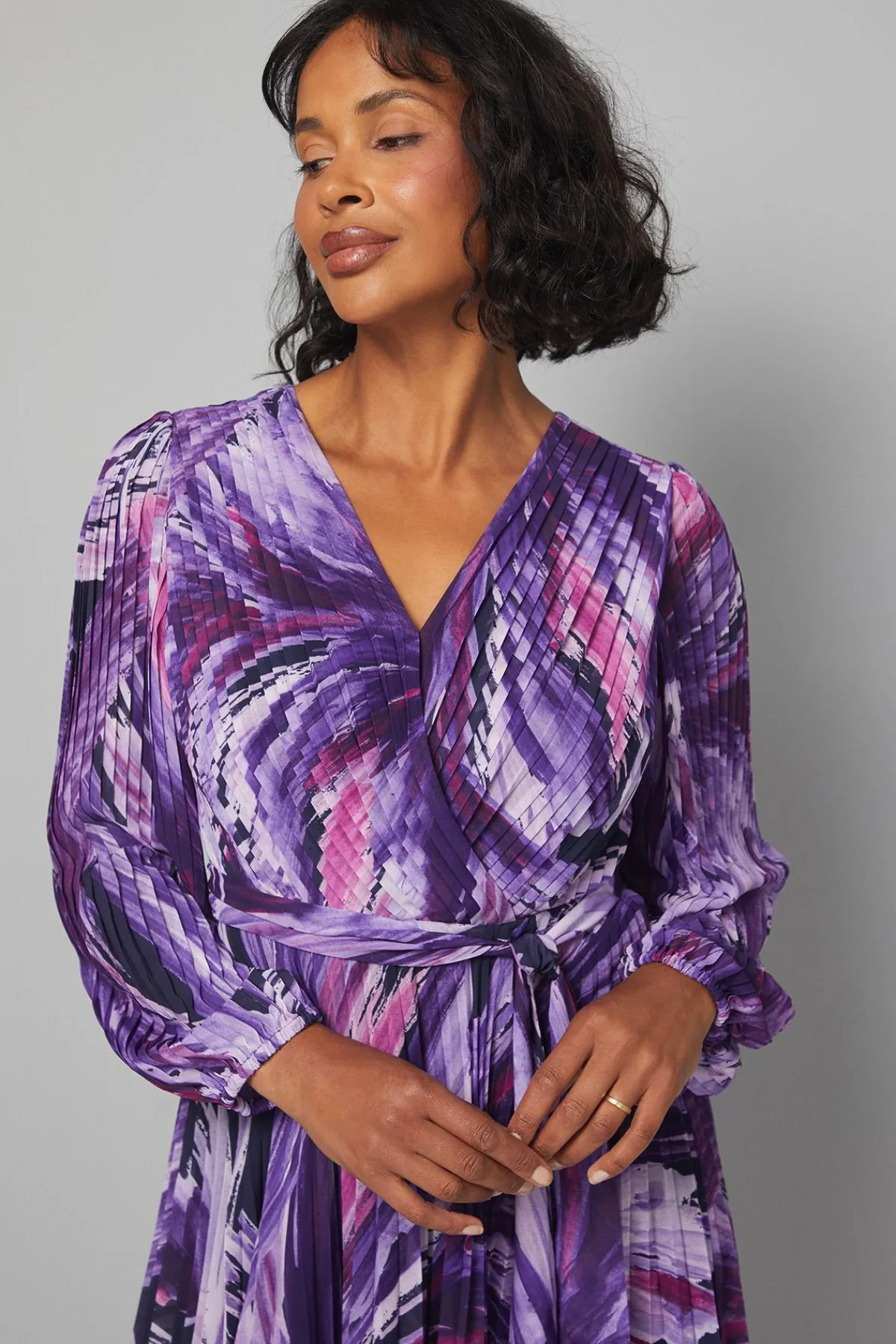 Wallis Robe Portefeuille Asymétrique Plissée à Imprimé Abstrait<Femme Toutes Les Robes|Robes Mi-Longues
