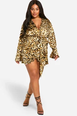 boohoo Robe portefeuille chemise à imprimé léopard avec ceinture nouée<Femme Robes À Manches Longues|Robes