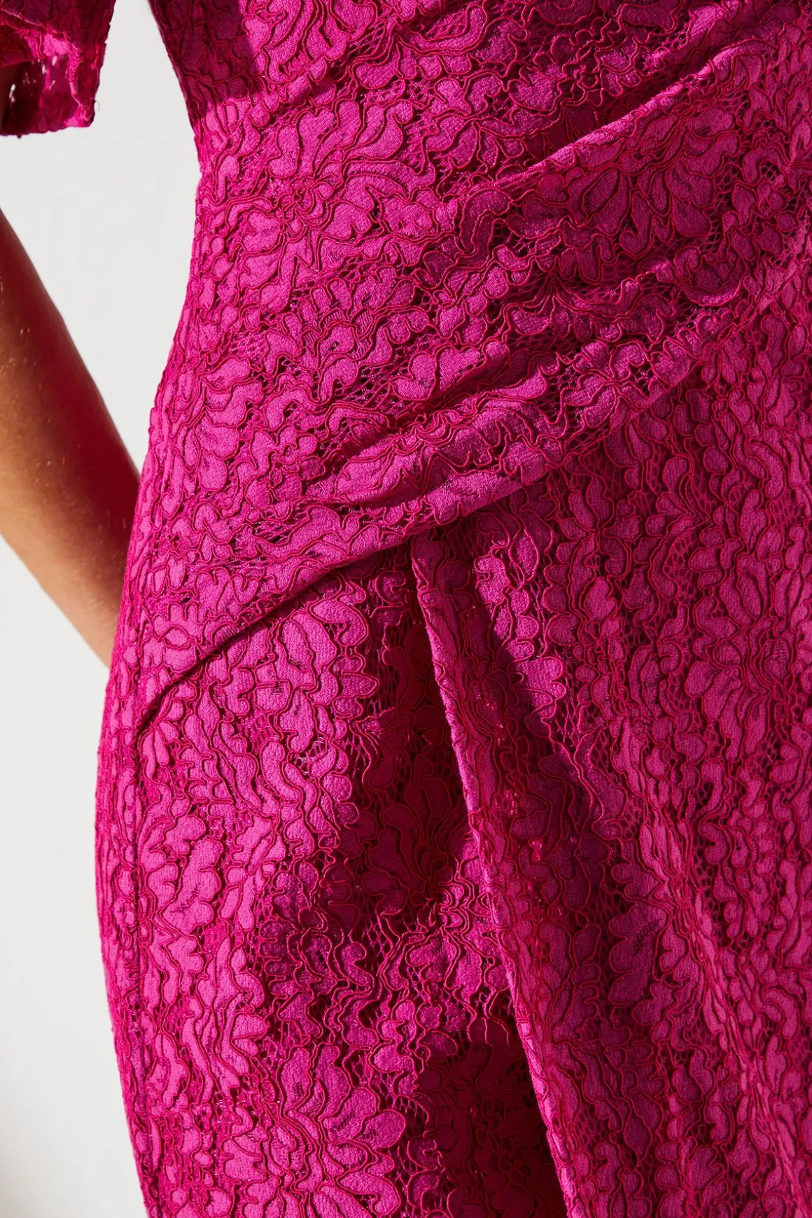 Robe Portefeuille en Dentelle pour Invitée de Mariage