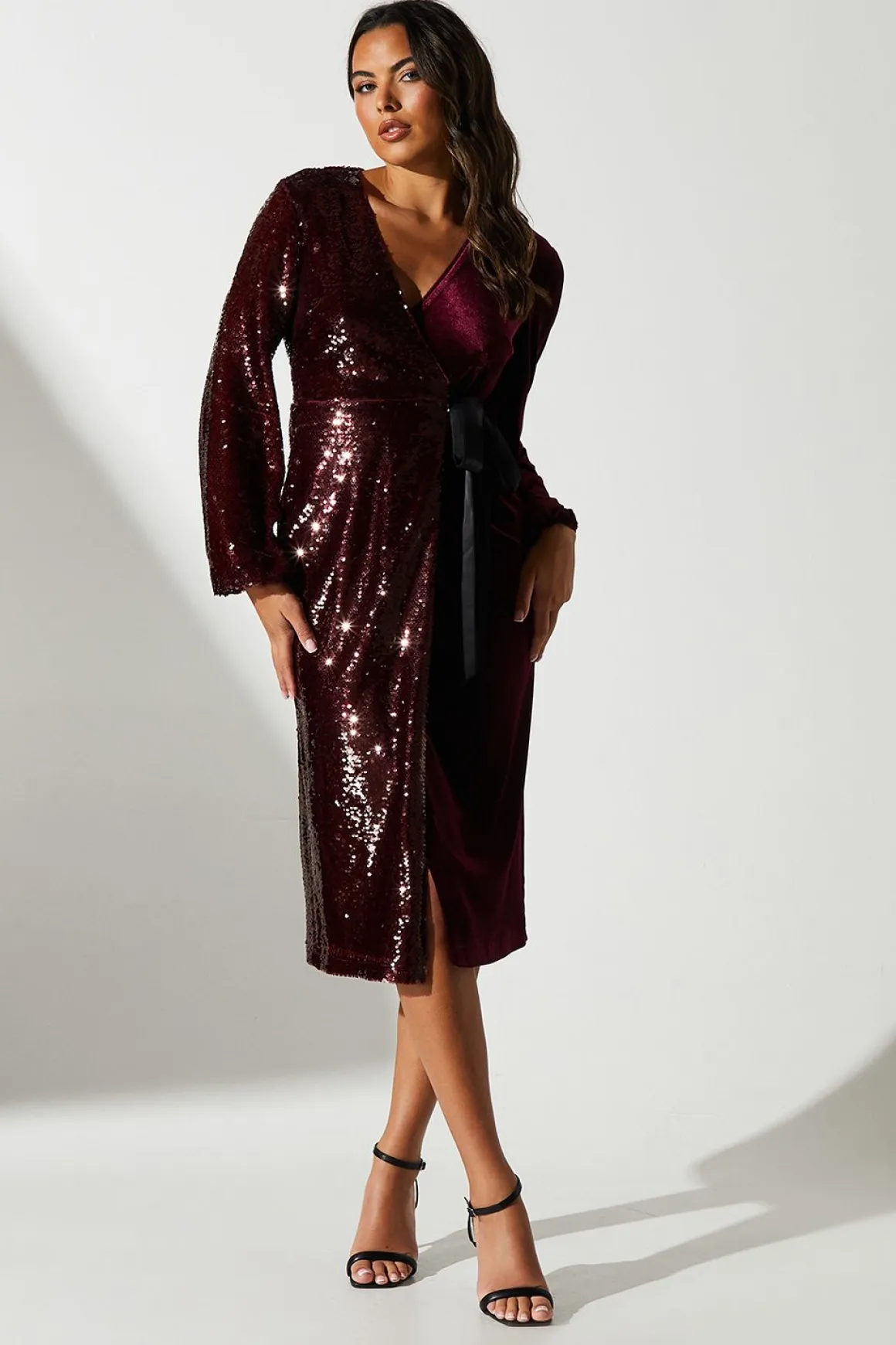 Robe Portefeuille en Velours à Sequins Manches Longues de Soirée